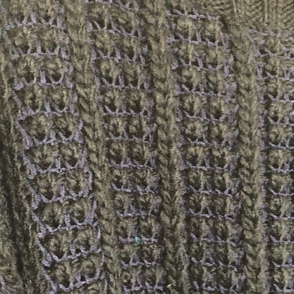 LA Made black sweater  - Picture 4 of 8